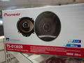 Pioneer 5 1/4" Round Car Audio Speakers , New